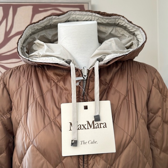 MaxMara Enovel Quilted Nylon Down Jacket The Cube NWT - Picture 5 of 7